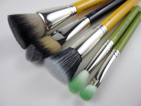 antibacterial makeup brushes