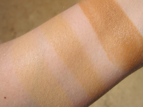Hello Flawless Oxygen Wow Liquid Foundation swatches