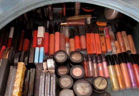 Makeup organization