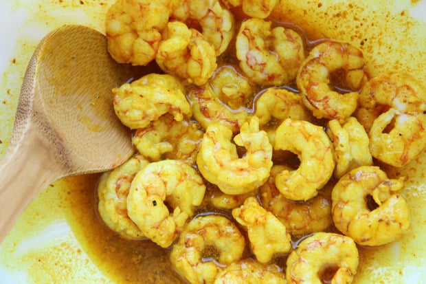 Shrimp Curry Butter Canapés recipe