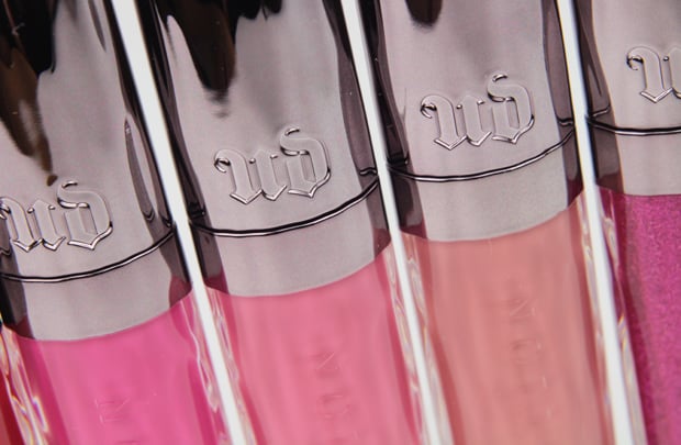 Urban-Decay-Revolution-lipgloss-review-packaging-6