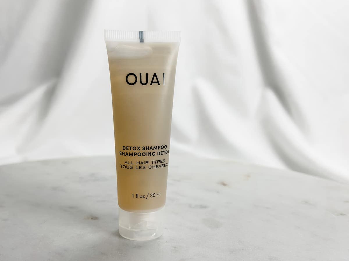 22 Top Curly Girl Method Approved Shampoos (All SulfateFree)