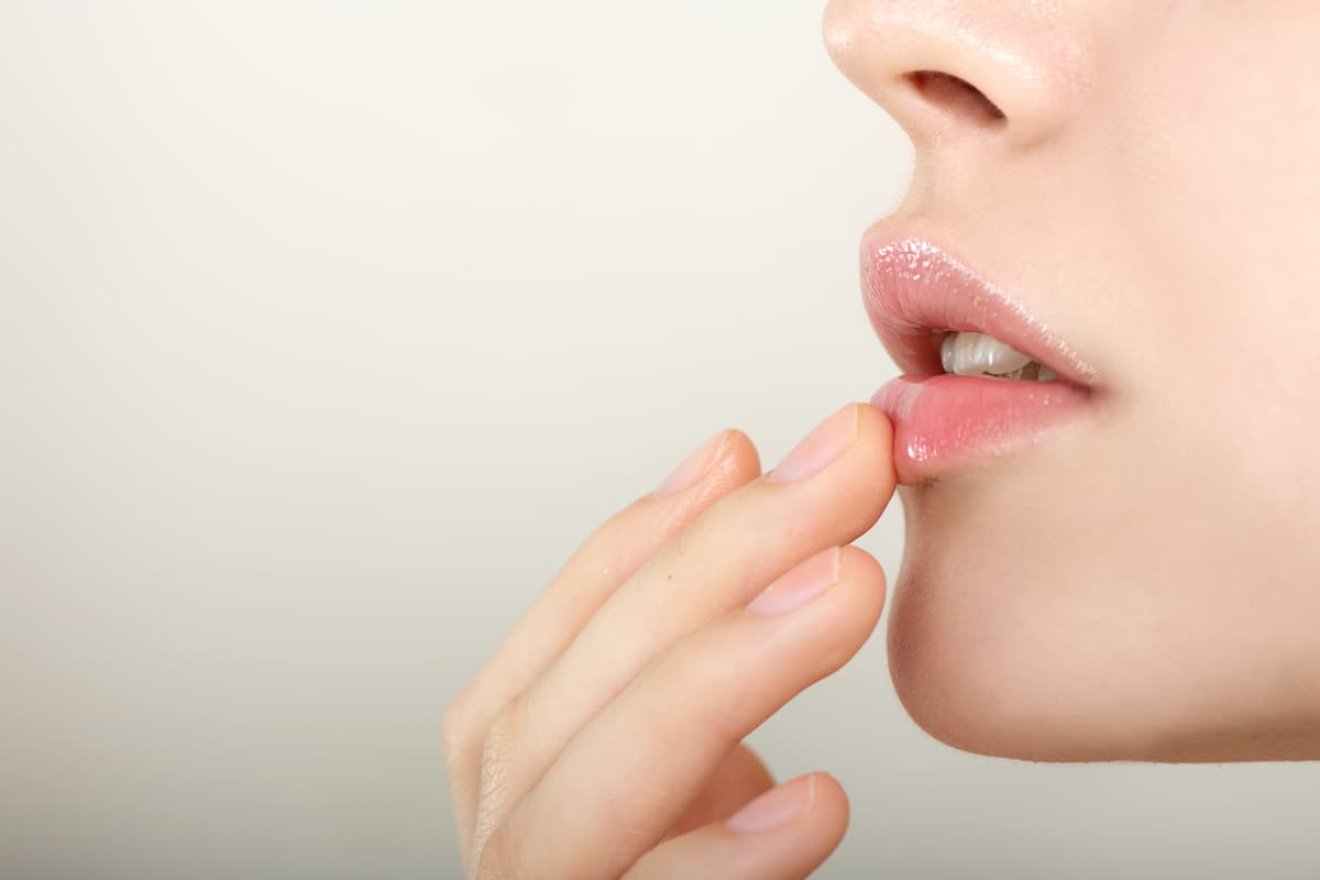 Aquaphor vs Vaseline: Which Is Better + What’s the Difference?