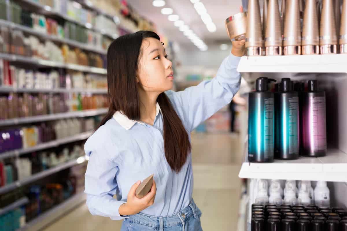 5 Top Bleach for Asian Hair + Tips for Bleaching Asian Hair at Home!