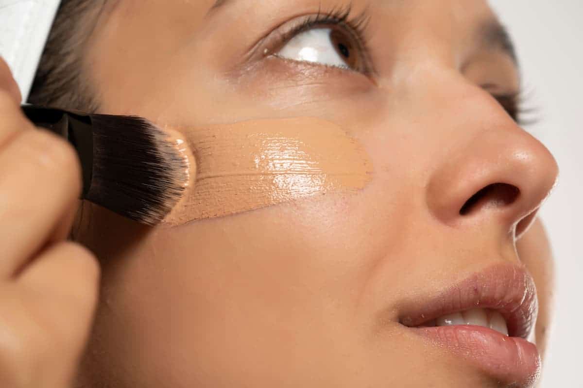 How To Apply Foundation, Concealer, and Primer