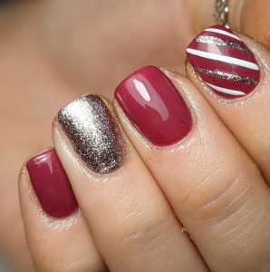 45 Stunning Red Nails with Glitter for a Striking Manicure