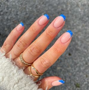 60 Blue French-Tip Nails for a Cool and Trendy Manicure
