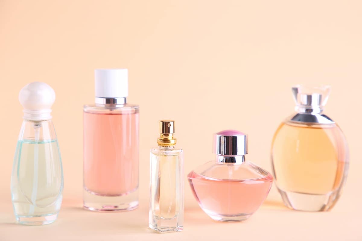 6 Different Types Of Perfume + Common Fragrances You Should Know