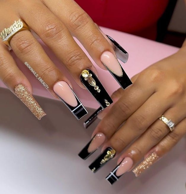 54 Black And Gold Nails: Stunning Ideas For Elegant Nail Art