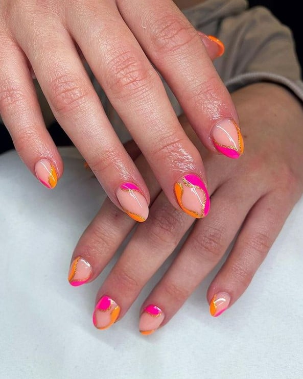 Pink nails. Neon madness!