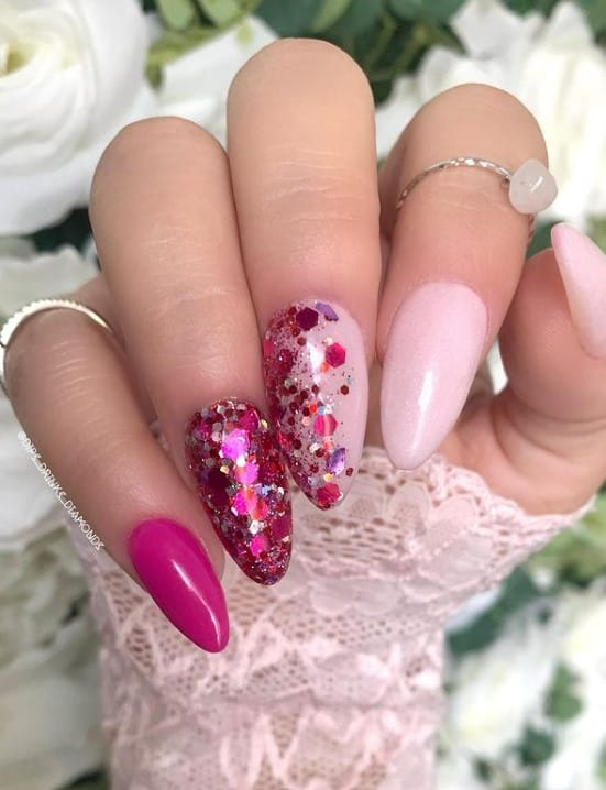 How to create a glitter gradient nail effect – SheKnows