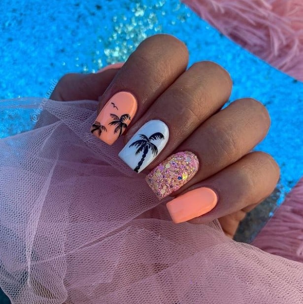 53 Vacation Nails: Ultra-Fab Ideas for Your Next Trip