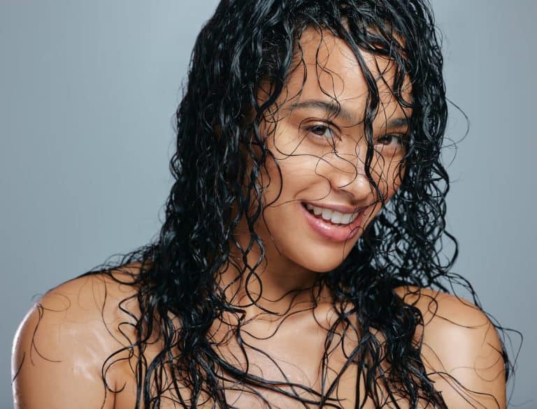 How To Dry Curly Hair 5 Curly HairDrying Techniques