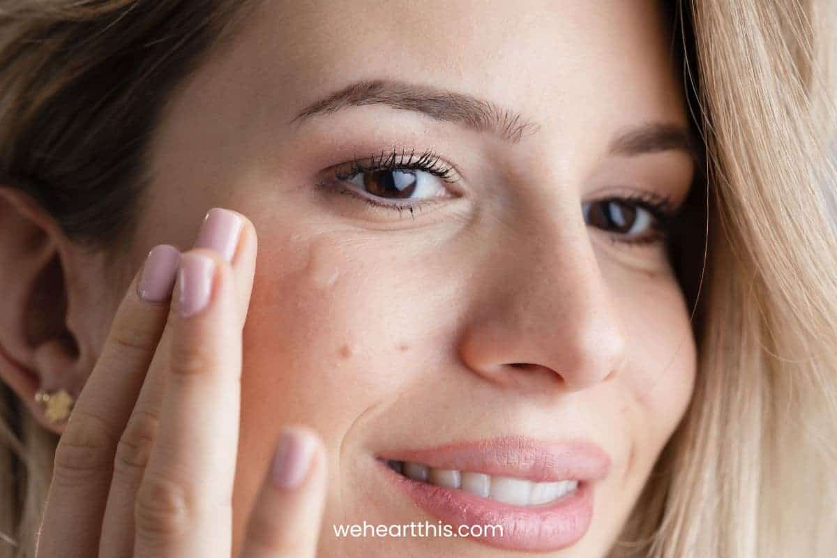 Retinol vs. Hyaluronic Acid Breaking Down the Skincare Basics