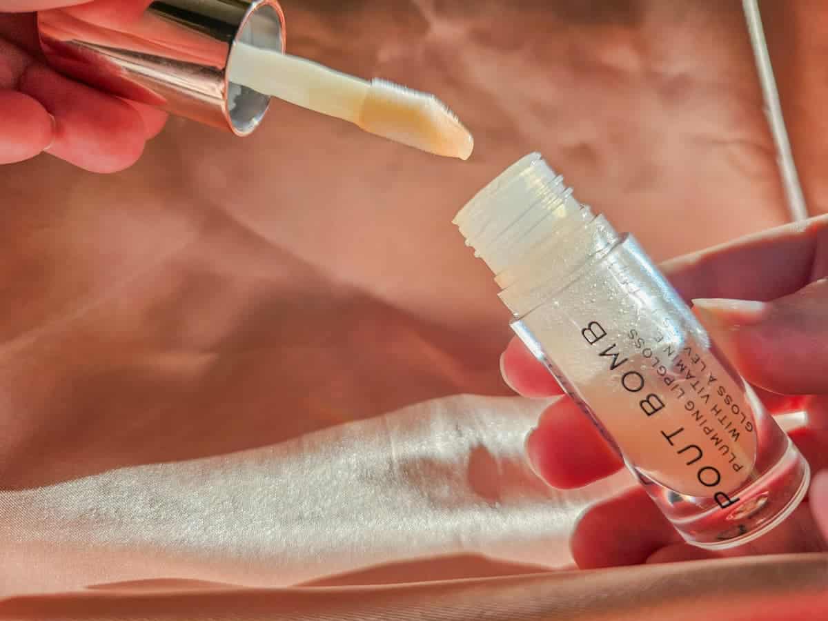 11 Top Drugstore Lip Plumpers That Really Work