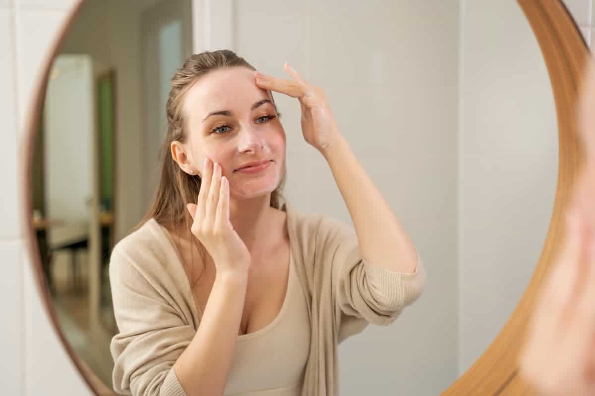 Cleanser vs. Face Wash A Showdown for Cleansing Supremacy