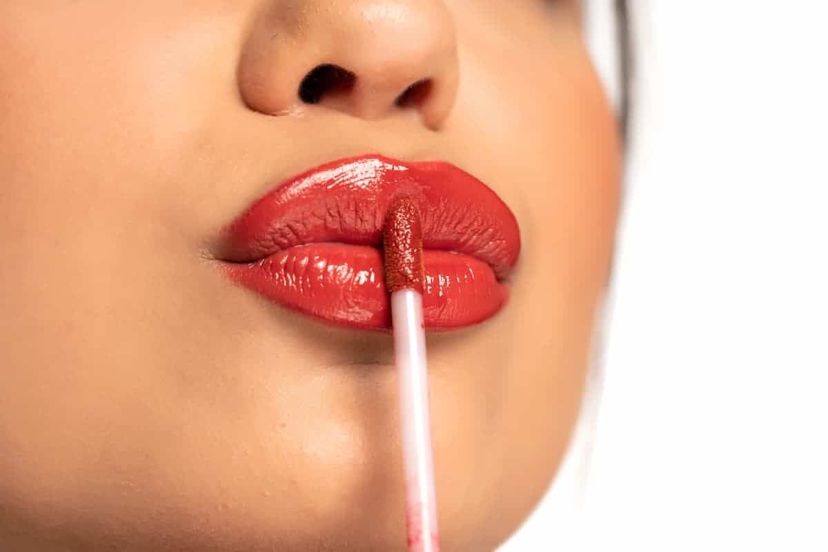 11 Top Drugstore Lip Plumpers That Really Work