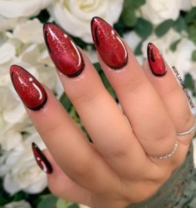 45 Mesmerizing Cat-Eye Nail Designs for a Purr-fect Mani