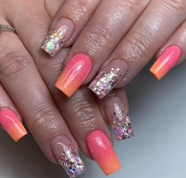 40+ Sizzling Summer Ombré Nails To Try