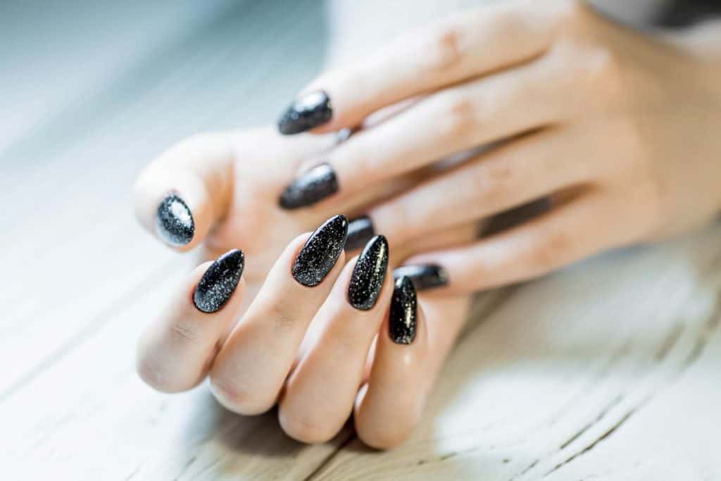Unleash Your Creativity with these 20 Aesthetic Almond Nail Designs | Polish  and Pearls