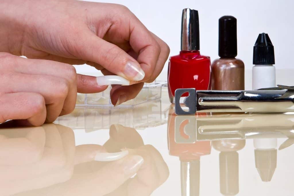 What Can I Use Instead of Acrylic Liquid? 6 Top Alternatives to Acrylic  Liquid for Your Nail Enhancements - ACRYLICPEDIA