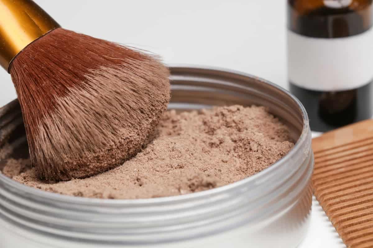 Cornstarch for Hair Benefits + DIY Hair Care Recipes