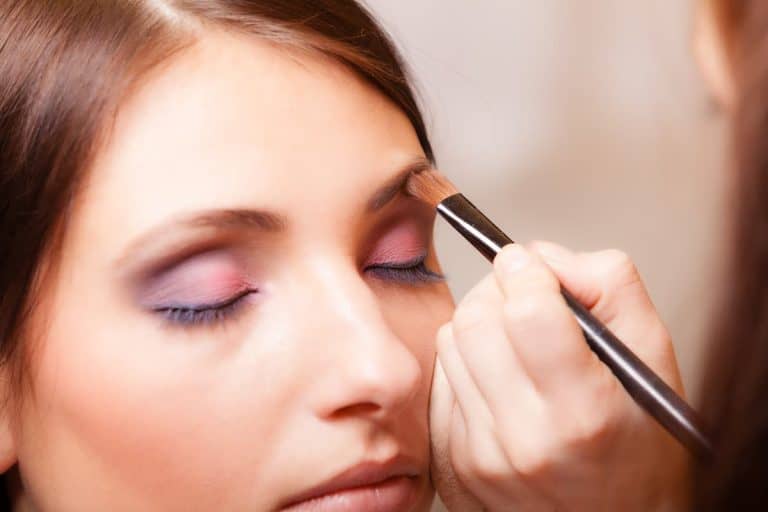 What Are the Different Types of Eyelids? How to Determine Yours + Easy Eye Makeup Tips