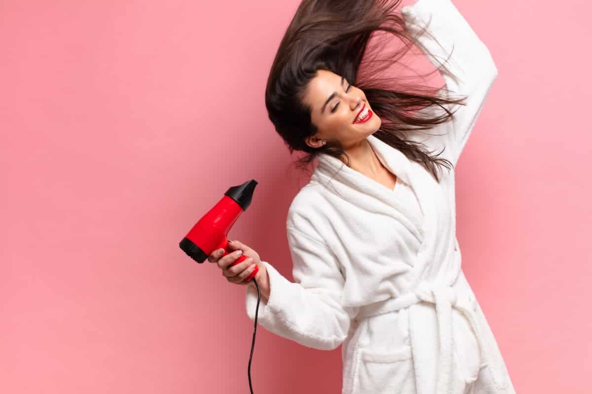 Straighten Hair With a Blow Dryer: Master 9 Simple Steps