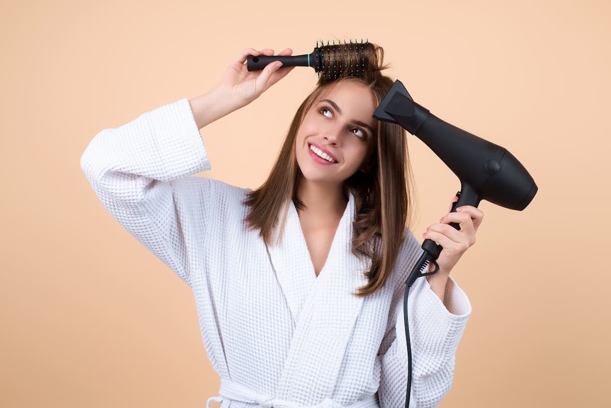 Straighten Hair With a Blow Dryer: Master 9 Simple Steps