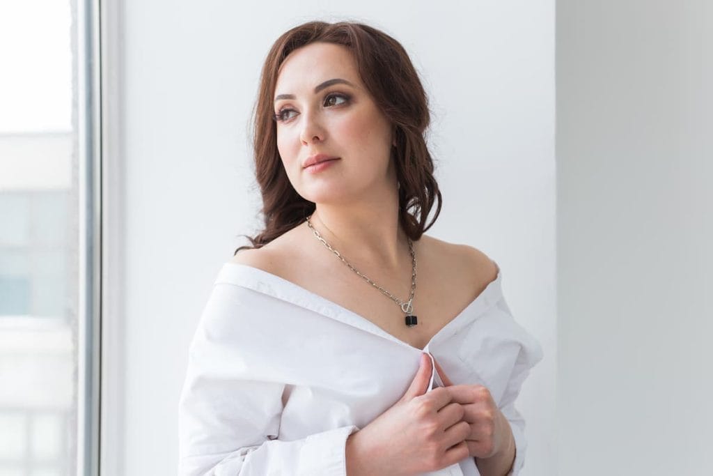 Close-up of woman wearing a Jewelry, bijouterie and accessories.
